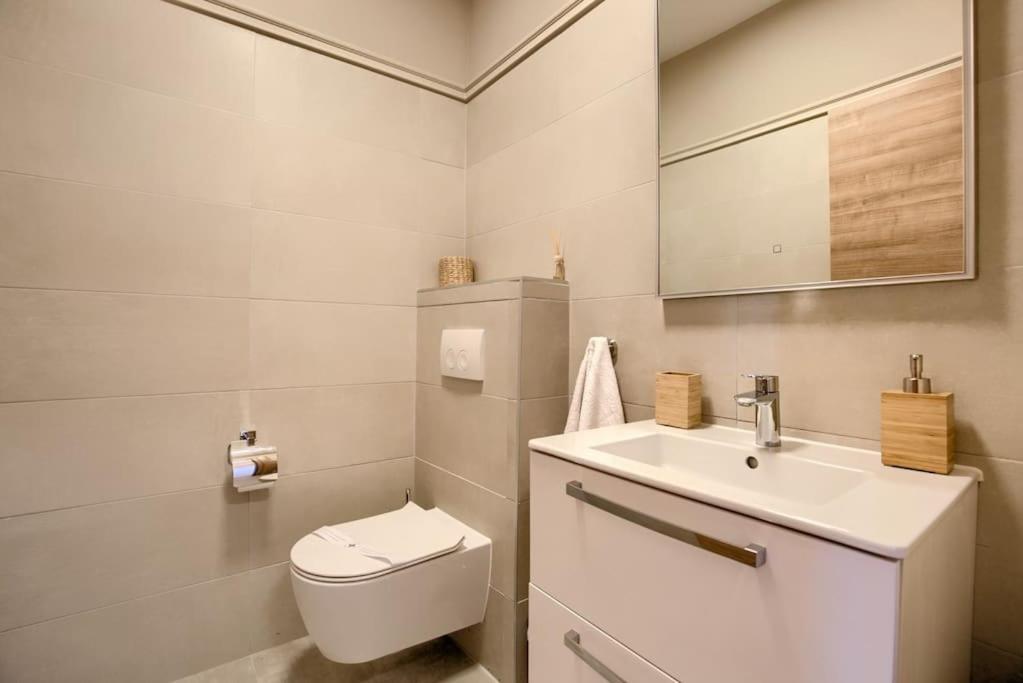 Apartment Sunrise Fuer 6 Personen In Pula-Stinjan Kültér fotó